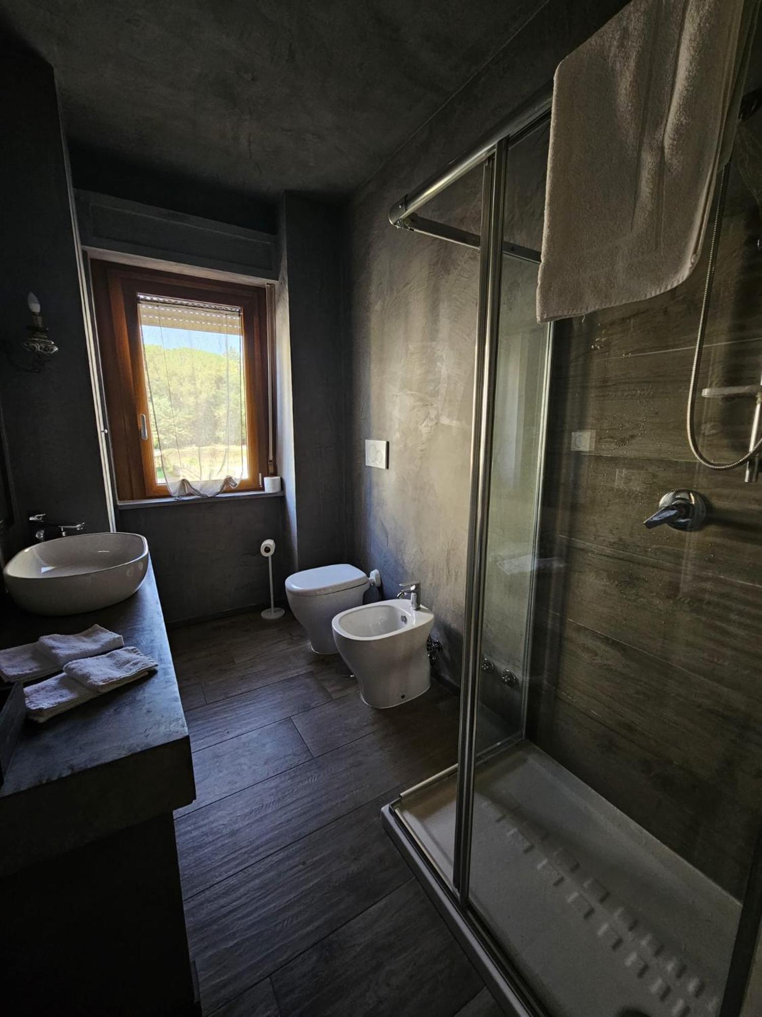 Bed And Breakfast Nikari Foligno Exteriör bild